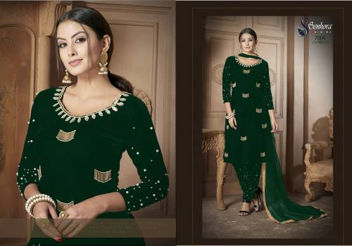 SN Zubi Vol7  7001-7004 Velvet Pakistani Style Suit